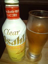 今日は久しぶりに外で飲んでます