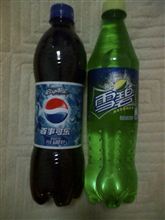 中国製ぺプシコーラとスプライト