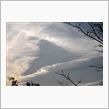 三角を作る雲：Triangl ...