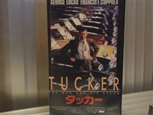 TUCKER　!!