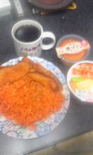 貧相なお昼ご飯(&gt;_&lt;)