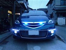 テープLEDでストレートラインフォグ