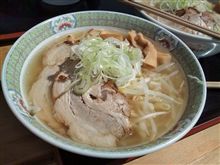 釈迦堂PAでラーメン