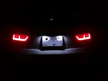 Audi A1 ライセンスランプのLED化（成功）