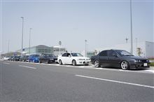日産車に囲まれるOFF会に行ってきました。