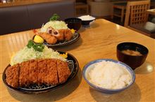 ロースカツ定食とミックス定食