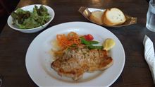 職場近くのカフェにて・・・
