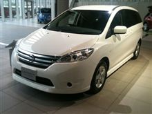 日産プレマシーハイウェイスター