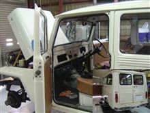 ☆　ＣＲＵＩＳＥ　Ｊ３８　車検整備中　☆