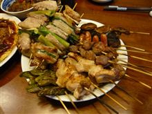 いらっしゃいませ～　(o&#180;･ω･)_串