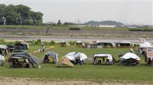 河川の賑わい