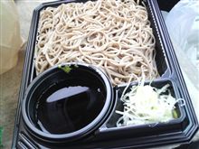 コンビニで