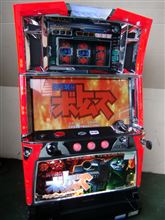 パチスロ｢装甲騎兵ボトムズ｣　中古実機買おうかしら・・・・＾＾；。