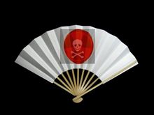 国旗掲揚・国歌斉唱を拒みます。