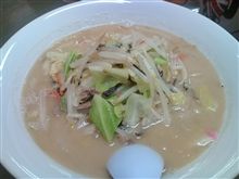 家族でラーメン食べてきました