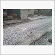雪か？…