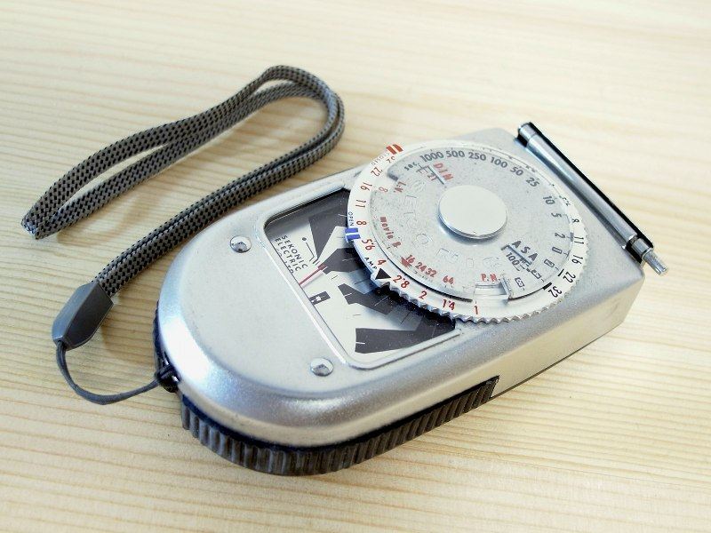【ご予約品】 セレン光電池露出計 Sekonic Leader Deluxe-2 Model36｜めちゃ フィルムカメラ