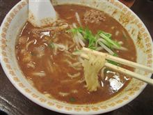 今日の夜食は、「錦華楼」ごまみそラーメン