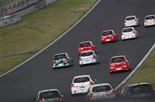 6月。 6月。