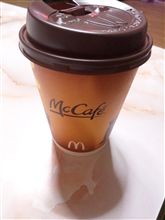 久々のマックのプレミアムローストコーヒー