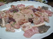 「スタミナ苑」のホルモン盛合せ
