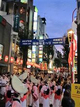 神楽坂まつりで「阿波踊り」