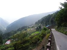 秩父往還　栃本にて