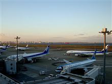 ANAに引き渡されたB787が