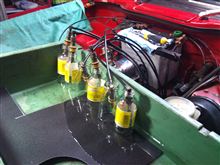 Triumph TR6 ☆ Artist♪の噴射テスト！