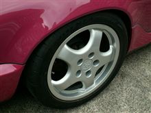 964のホイールサイズ