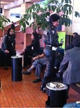インドネシアの婦警さん