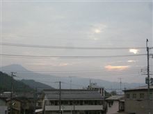 今日は京都から仕事発。