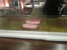 朝からステーキですけどなにか？！