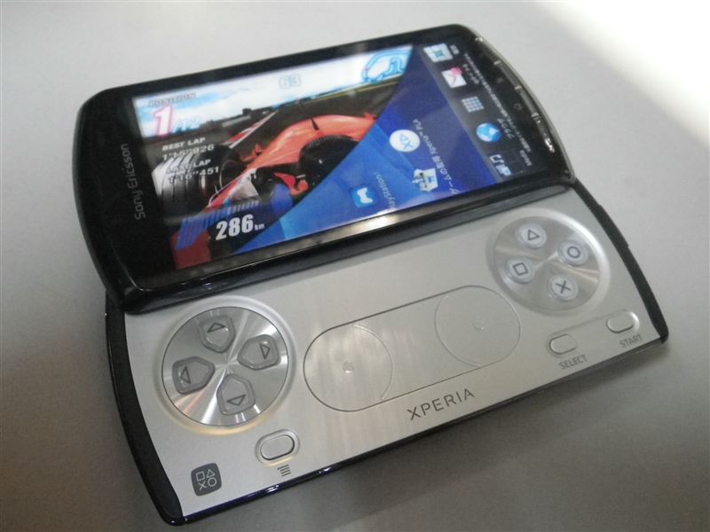 Sony Ericsson Xperia PLAY SO-01D 入手!?