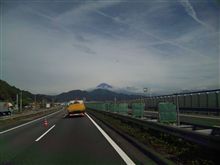 ドカンと富士山。