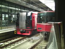 帰りは、空港特急で♪