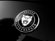 美しきグランドツアラー　Jaguar XK8