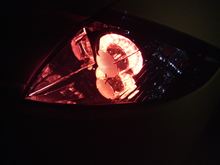 球が切れてた…。