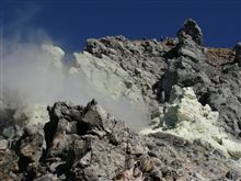 安房峠を越え、焼岳登頂