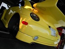 今ではNEWビートルじゃないけど...タイヤ交換...TOYO DRB　225/35R19