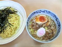 にぼしだしらーめん つけざる いつみ屋