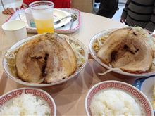 上田のアリオ行ってラーメン・・・