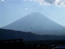 A seasonal excursion around the Mt. Fuji