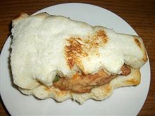 サービスエリアのご当地バーガー
