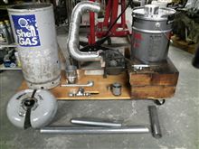 ガレージ備品製作中。