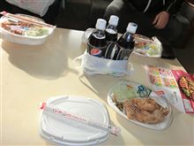HMの特塩から揚げ弁当いただきました♪