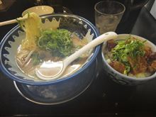 豚骨醤油ラーメン（はまゐば）