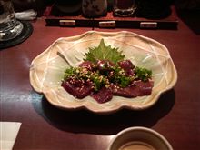 うまのレバ刺し