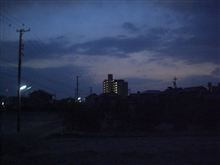 おはよ～～( ￣Д￣)σ)*￣-￣)ｵﾗｵﾗ 【2012/02/01】