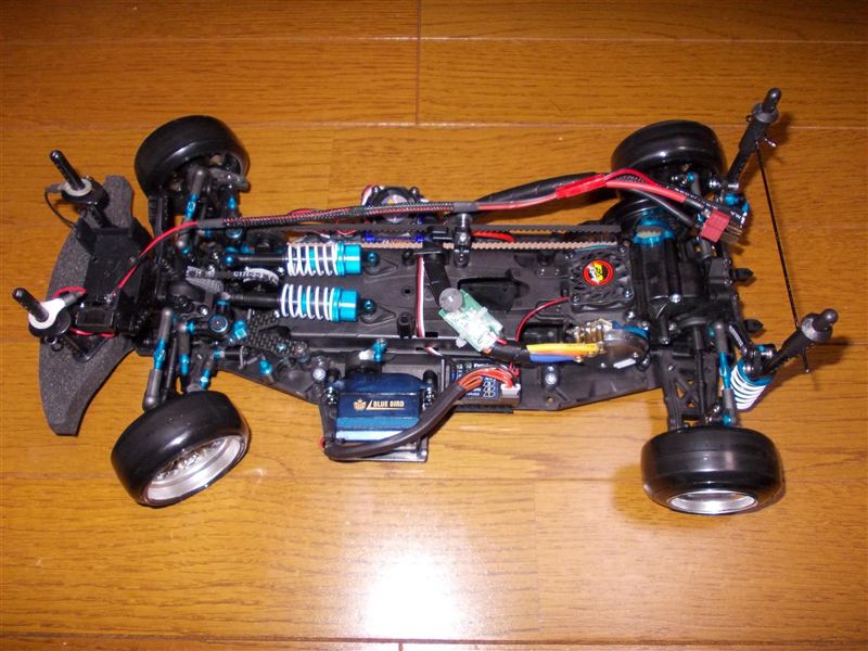 TA06 シェイクダウン 切れ角アップしたらユニバーサルから音がw